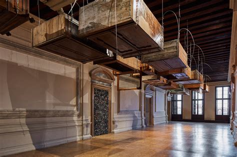 kounellis mostra fondazione prada